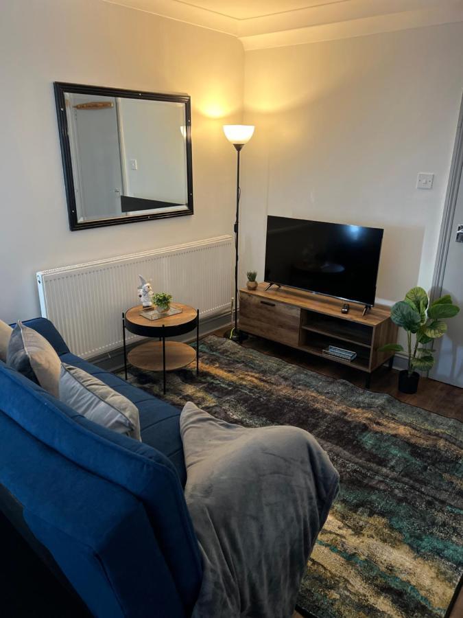 Dalston 1 Bedroom Flat Londen Buitenkant foto