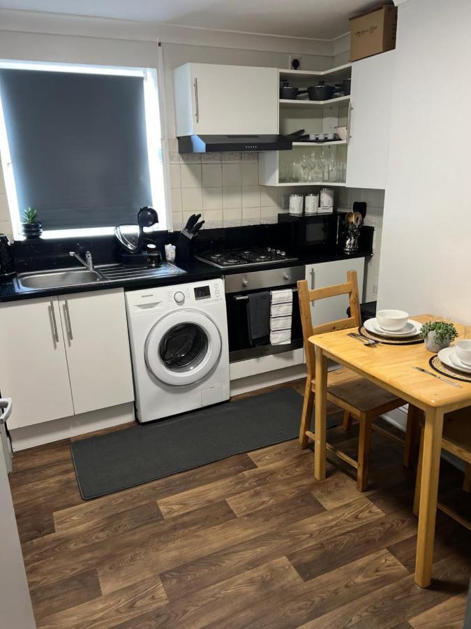 Dalston 1 Bedroom Flat Londen Buitenkant foto