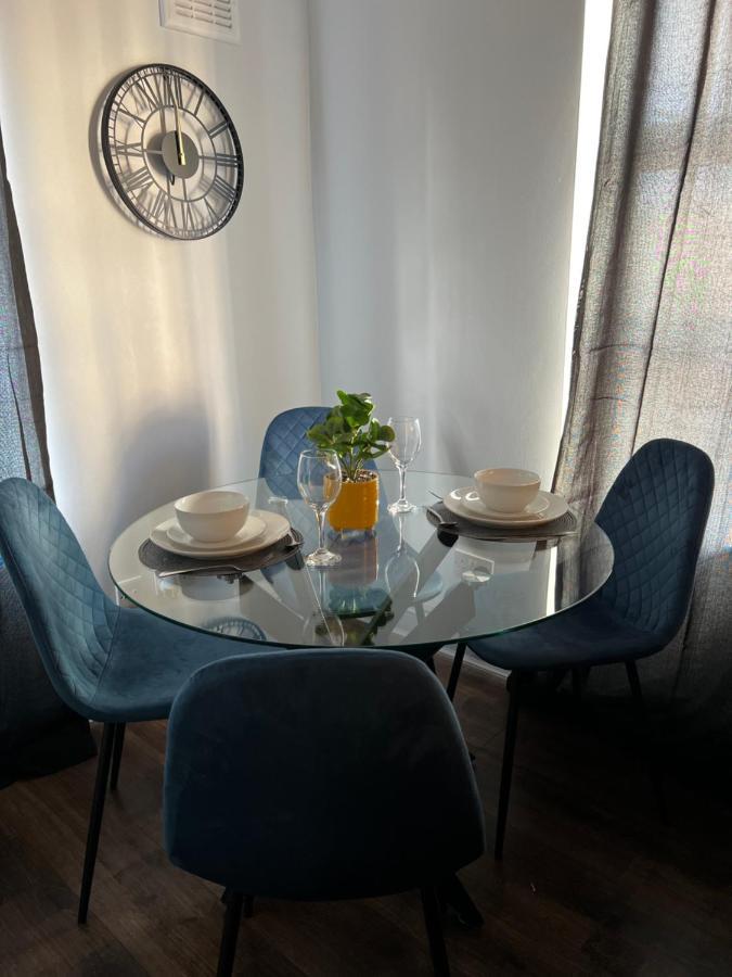Dalston 1 Bedroom Flat Londen Buitenkant foto
